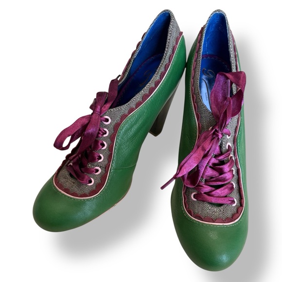 RARE COLOR Poetic Licence “Backlash” Size 40 rockabilly wicked - Picture 3 of 10